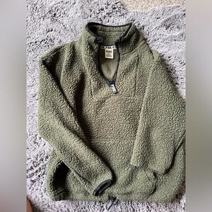 Victoria’s Secret pink sherpa